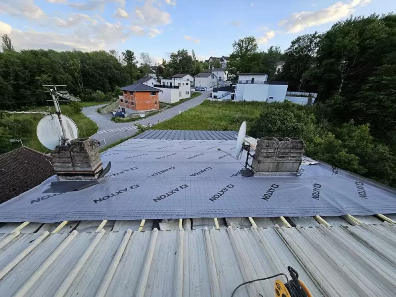 Pose de toiture bac acier, Coutras, DESJARDINS Construction Métallique