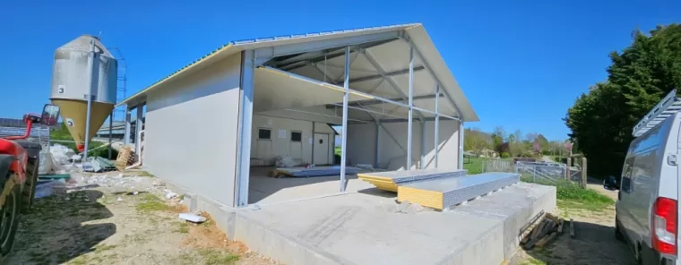 Création d’un sas de conditionnement pour un bâtiment avicole sur la commune de chalais , proximité de Coutras, DESJARDINS Construction Métallique