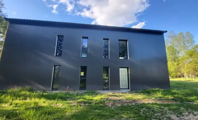 Pose de bardage métallique, Coutras, DESJARDINS Construction Métallique